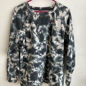 a.n.a. Woman's Top XXL Lg Sleeves Gray White Geometric Poly Blend Tie Ac…